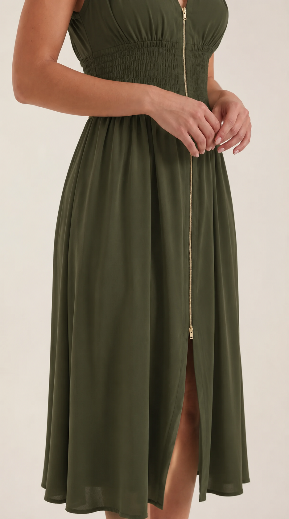Valeria |  Vestido midi con escote en V