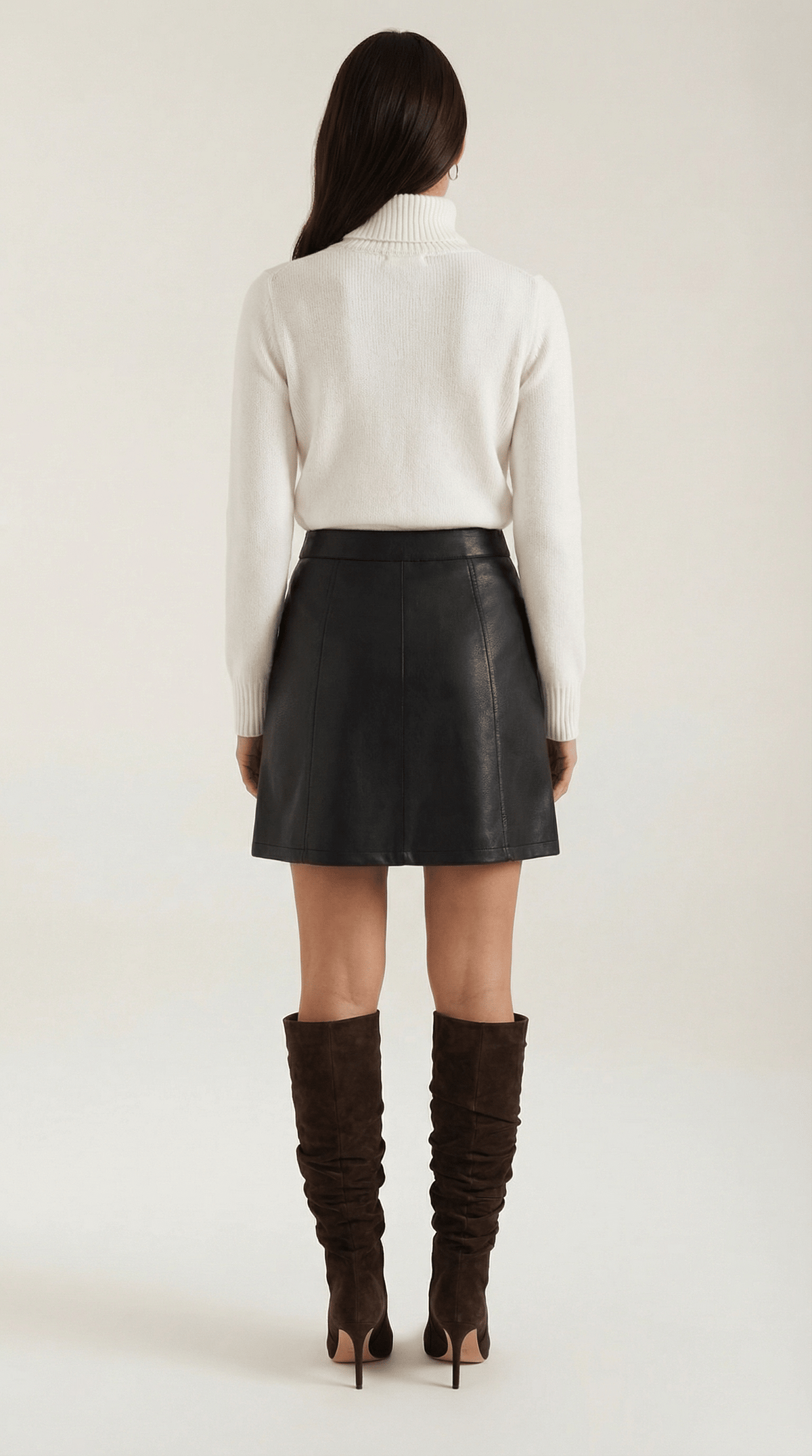 Luna | Falda de cuero vegano - Mia Atelier