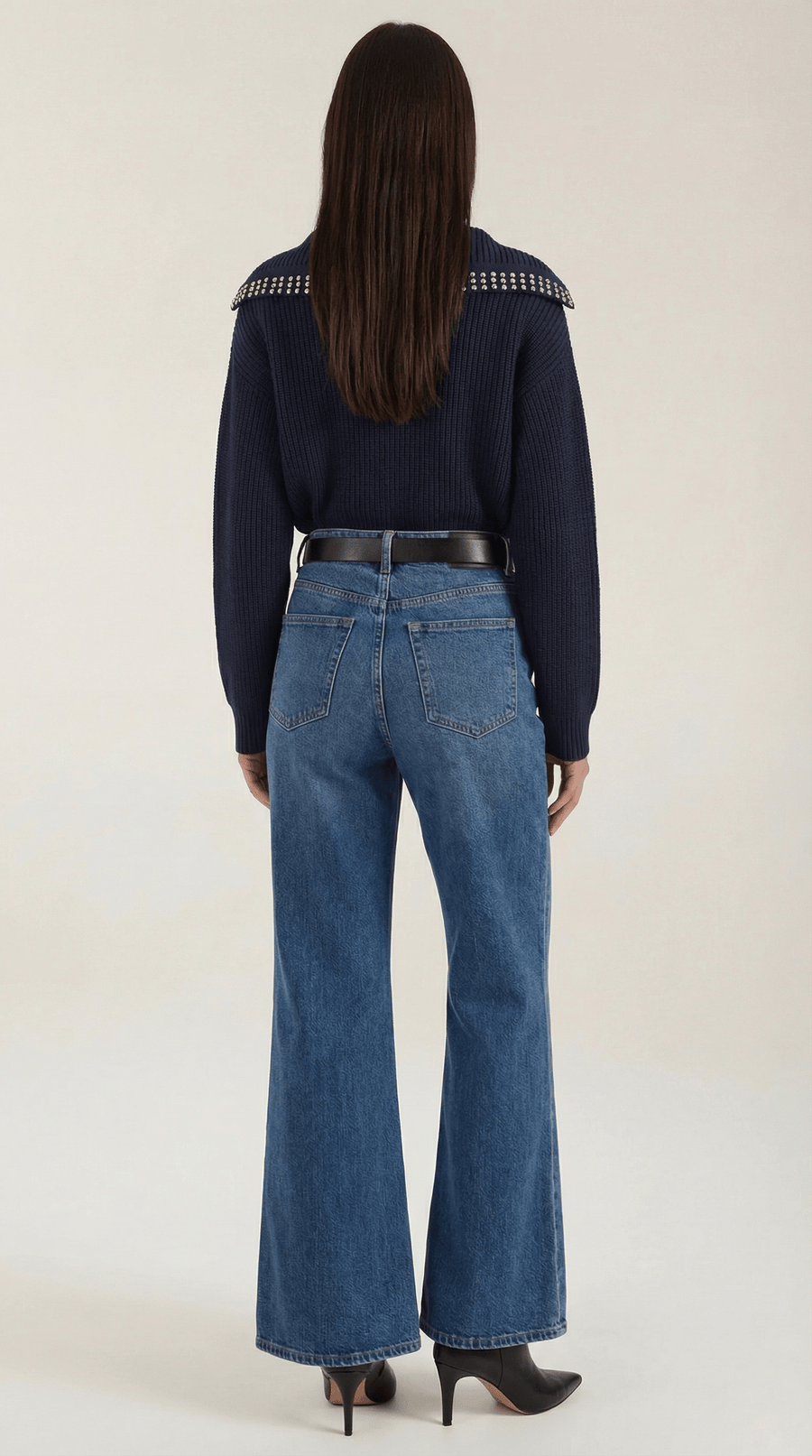 Daniela | Jersey de lana con cuello de tachuelas