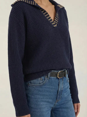 Daniela | Jersey de lana con cuello de tachuelas