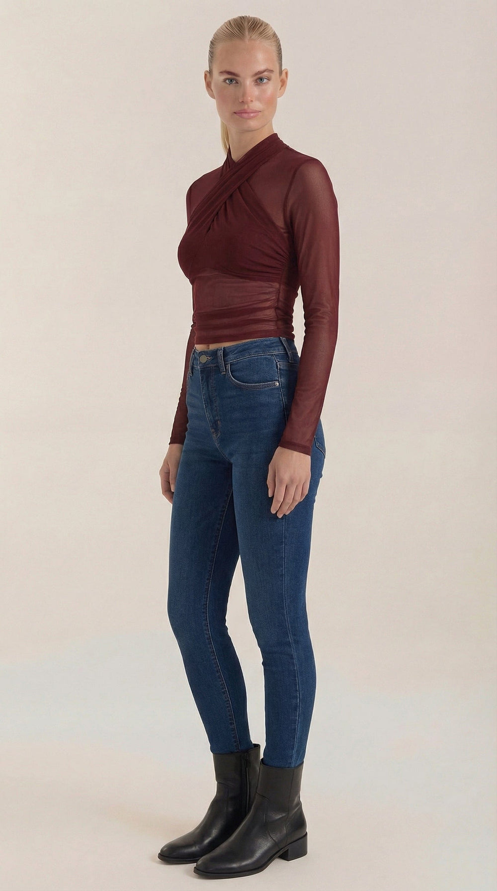 Georgina | Top cruzado de malla transparente