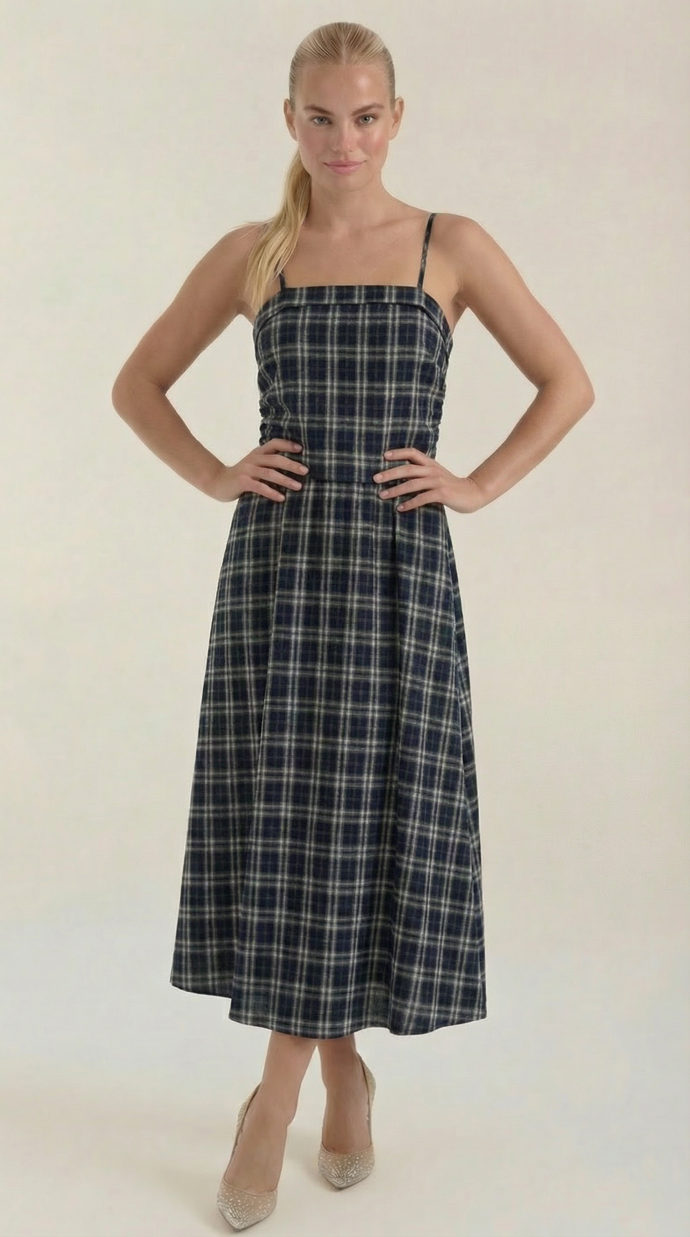 Valeria | Vestido midi a cuadros