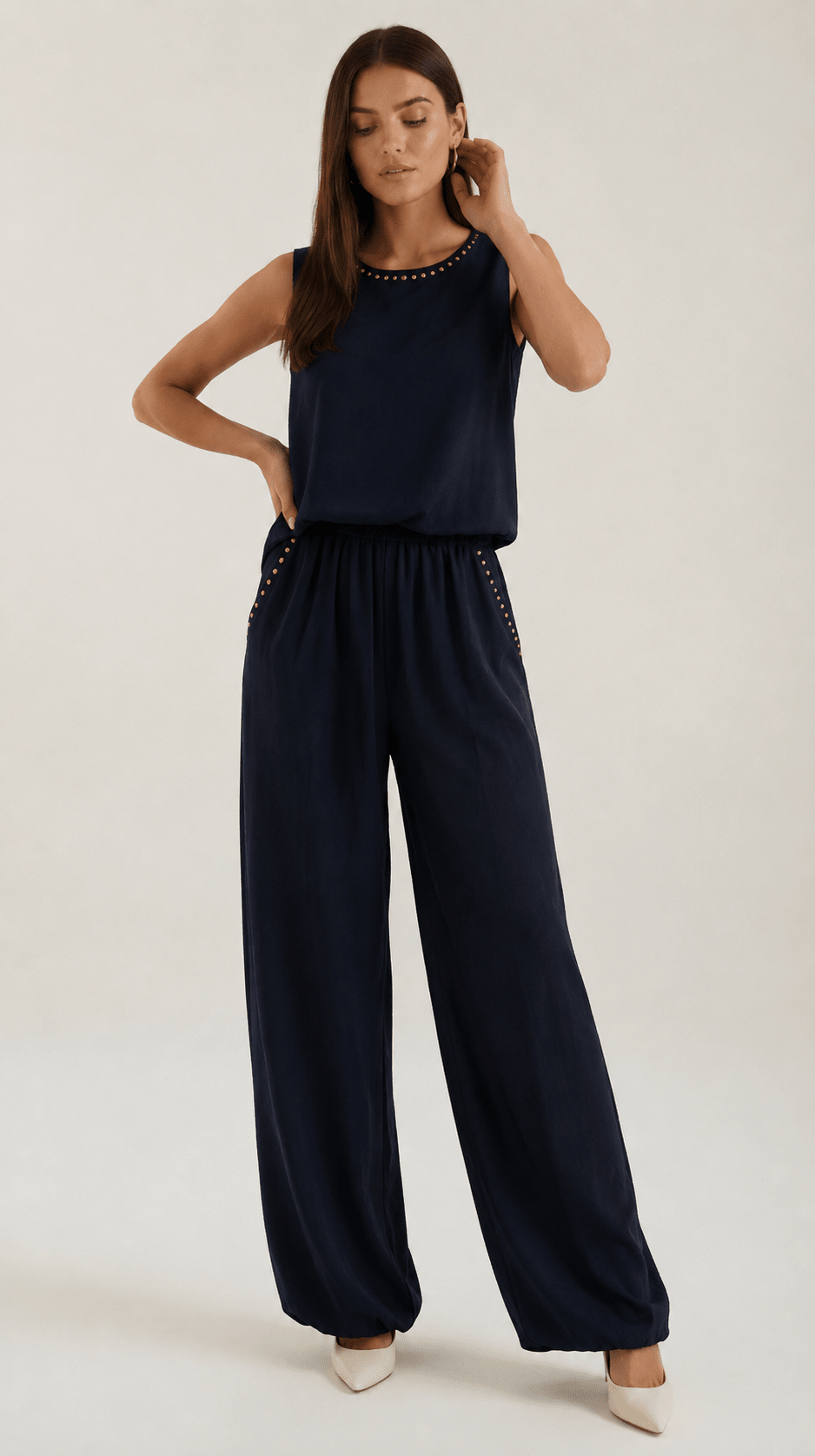 Sofi |  Conjunto globo con tachas